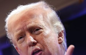 Trump wa:rns he could deport a Hollywood icon after calling the star’s remarks about him “demented.”